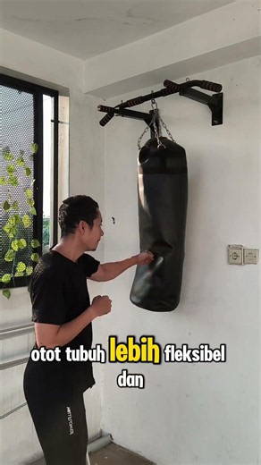 Latihan Pukulan di Rumah Lebih Terarah dengan Samsak Tinju