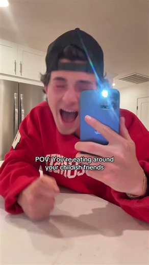 let me eat in peace🙄 #shorts #relatable #funny #viral