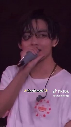 Bts v speaking in English on stage🤗🤗#taehyung_bts #foryou #bts #btsarmyforever #foryoupage #viral #video