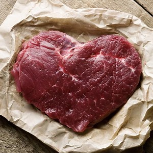 Are organ meats the solution to certain health issues? They contain all the nutrients you need and provide health benefits most superfoods don't. | Paleovalley