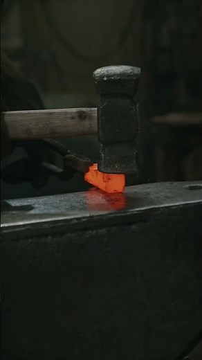 The first gun in history