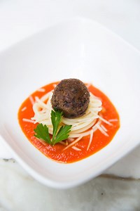 Scientists serve up 100% real meat, without the cruelty or carbon