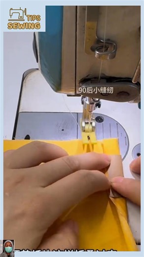 Straight sewing trick with cardboard folds #tips #tipsandtricks #sewing #sewinghacks #tipsandtrick | Sewing Tips