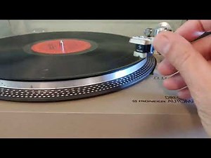 Pioneer PL-518 Direct Drive Turntable. Daily Driver Go To "Favorite Baby". DEMO.