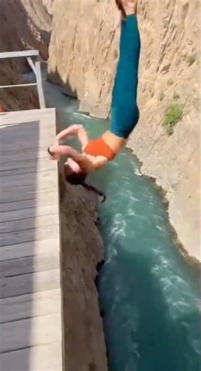 🌊 Insane Pool Jump Challenge — Vertical Bounce Gone WILD! | Stunt Challenge 2026 PoolJump #extreme