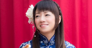 Why do Chinese characters in anime say -arimasu/-aru ALL the time?