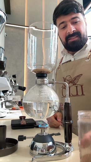 Mastering Siphon Coffee Brewing Techniques