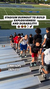 ⚡ STAIRS 🟰 DURABILITY AND EXPLOSIVENESS!⚡💨🦿🚀 🧪 A full group moving with intent, rhythm, and purpose. Stadium stairs turn simple movement into powerful training — building strength, stamina, coordination, and confidence without fancy equipment. Just bodies learning how to move better together. 🫡 🧬 Builds lower-body strength, joint durability, conditioning, coordination, and mental toughness. This is how athletes learn to handle volume, stay resilient, and keep producing late in games, seas
