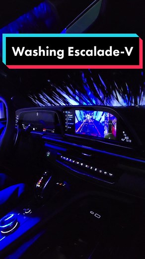 Hand Wash vs Machine Wash for Your Escalade-V