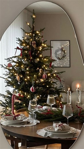 FaceApp: Best Selfie Editor | @faceapp is the perfect tool for creating holiday photo cards!! 🥹❄️❄️✨🎄#ad | Instagram