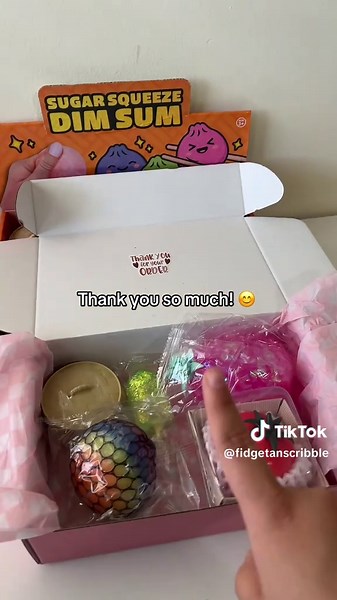 5 fidget bundle on its way!!💖 #mysterybox #christmasgiftideas #fidgets #packingorders #smallbusiness