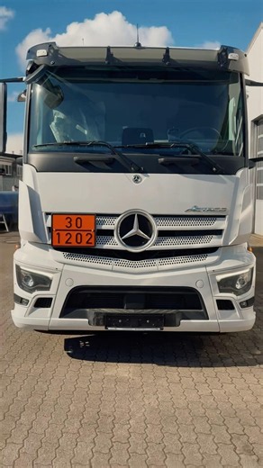 Mercedes Benz Actros 2546 Tankfahrzeug #automobile #truck #lkw #esterer