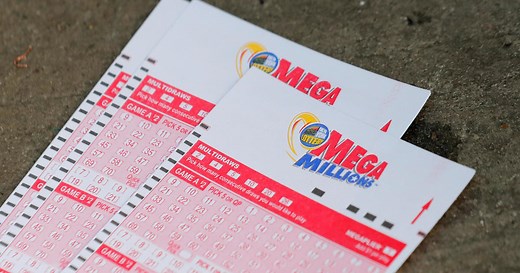Group claims largest jackpot in N.Y. lotto history