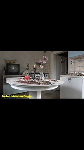 Hey Freunde, habt Ihr schon unser neues Video gesehen? Dieses mal besuchen wir ein ehemaliges Haus der Zeugen Jehovas und waren sehr überrascht, als wir feststellten, dass fast alles noch komplett eingerichtet ist. 🏚🔦 Link zu dem Video findet Ihr in der Bio. Wir findet Ihr eigentlich solche Locations? Schreibt es doch gerne mal in die Kommentar. Video: https://youtu.be/rOLTd8_tJCE Lostplaces auf TikTok https://www.tiktok.com/@lostplaces50/ Lostolaces auf Instagram https://www.instagram.com/los