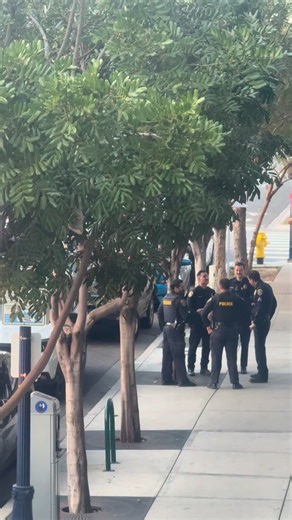 Reported structure fire report was sent in to us in downtown San Diego right now 🚨😳 | Discover San Diego