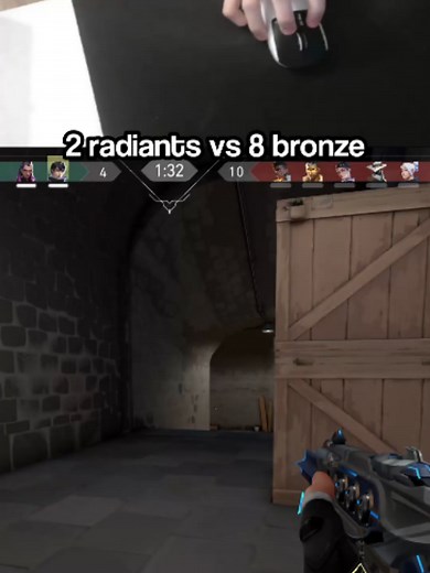 2 Radiants vs 8 bronze, live every day! #twitch #valorant #radiant #aim @eline4uu