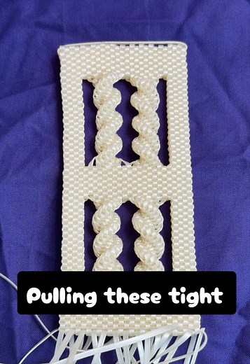Tightening Gimp Keychains: Satisfying Finishing Tips