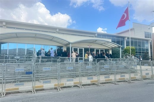 İstanbul Barosu davası | 'Firavun'un divanında yargılanmak istemiyoruz' - Evrensel