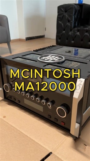 Unboxing McIntosh MA 12000 🤩 #mcintosh #unboxing #experience #lujo #system #audiofilos #fortuneacoustics | Fortune Acoustics