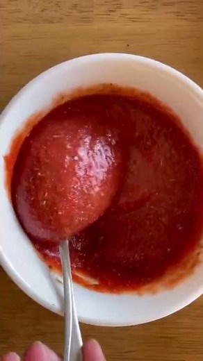 20 minute Pizza Dough - 4 Ingredients ONLY- No Yeast - No Rest Time! Greek Yogurt Dough