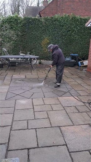 Pressure Washing the final slab #diy #garden