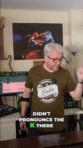 Vibrato Explained: Demystifying That Mysterious Knob! #shorts