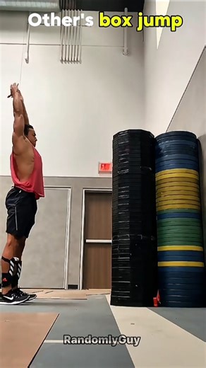 Normal box jump VS king of box jump