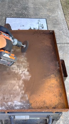 Benton Palmer on Instagram: "The beautiful weather has arrived! It’s time to get the griddles out and get them cleaned up! If you have rust, it’s not a problem that can’t be fixed! Let me know how I did and leave any questions in the comments! #blackstone #griddle #rust #restore #restoration"