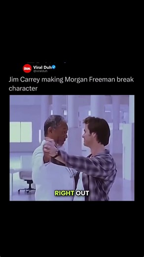 Bruce Almighty brought together Jim Carrey and Morgan Freeman in one of the most 💡❤️