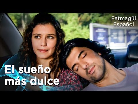 Kerim fell asleep on Fatmagül's shoulder 💙 - Fatmagül Spanish | Unforgettable Scenes