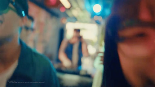 1K views | Chinese EV brand, #LiAuto, unveiled its first AI glasses, #Livis, extending its smart-car ecosystem into wearables. The 36-gram glasses, priced from 1,999 yuan (about $280), feature Zeiss optics, up to 18.8 hours of battery life and an AI assistant linked to Li vehicles. : Li Auto | Bridging News | Facebook