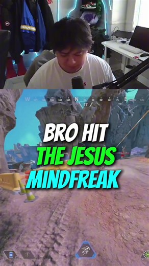 Transforming into Criss Angel in Apex Legends Gameplay
