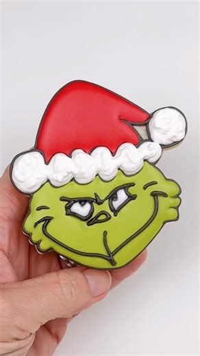 Victoria Jones | Decorated Sugar Cookies | Keller, TX on Instagram: "In all honesty, I have never been a fan of The Grinch……BUT, last year I decided to embrace the furry green by centering one of my in-person Christmas cookie decorating classes around him!! I must admit, I am in LOVE with the fun designs, Grinchy color palette, and skills taught for this cookie class!! Want to learn how to decorate cookies with royal icing this year?? I still have openings in my last two beginner cookie classes