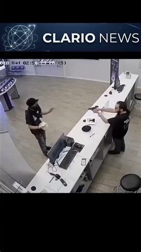 He picked the WRONG store to rob! 😱#shorts #foryou #news #explore #usa #america #new #short #uk
