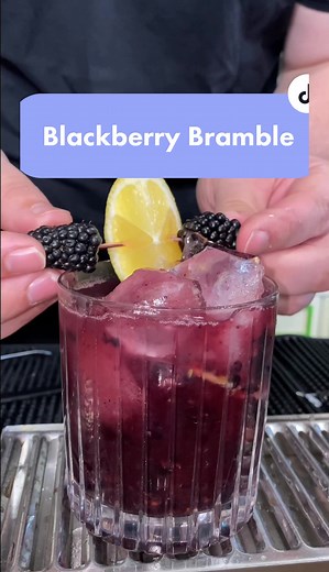 How to Make a Refreshing Blackberry Bramble Cocktail