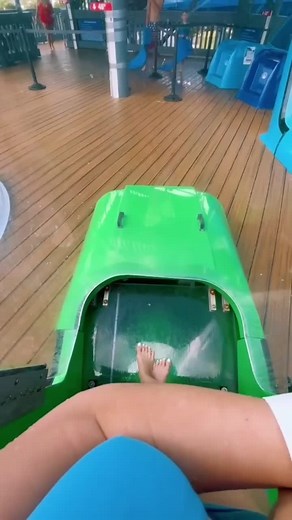 #stitch with @kamillatasty #fyp #waterslide #waterenema #enema #idcrapmyself #tallwaterslide #sliding