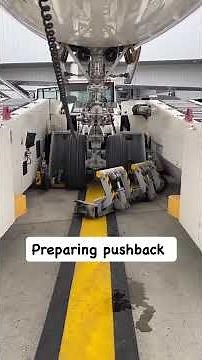 How Planes Get Pushed Back – Behind the Scenes!