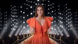 4K views · 192 reactions | No more 'Luka Chuppi' for Kriti Sanon, aa rahi hai voh entertainment ki iss glamour filled night ka taapman badhane ! Don’t forget to watch her in #ZeeCineAwards2020 on 28th March, 7.30 pm. ZEE TV ZEE Cinema | Zee Cine Awards | Facebook