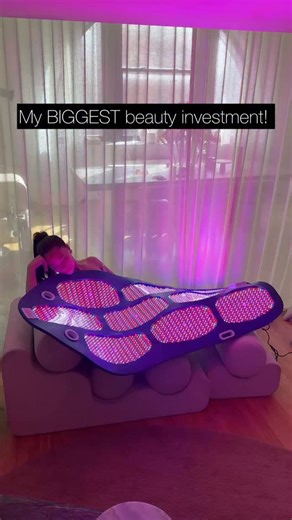 This @celluma_led_therapy led xlarge body panel aint cheap but neither are you ……#redlight #ledlighting #ledlighttherapy #celluma #redlighttheraphy | Nam Vo