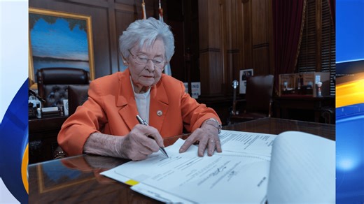 Gov. Ivey signs bill requiring post-election audits across Alabama