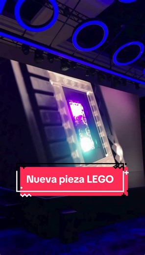 LEGO anuncia el bloque inteligente y lo define como la mayor evolución en los casi 50 años de la marca. Tiene el mismo tamaño que un bloque normal de 2×4 pero puede crear sonidos, iluminarse y detectar en qué personajes y construcciones se está utilizando. #DansApartment #lego