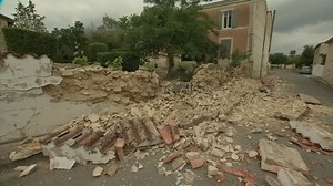 VIDÉO - 175 maisons inhabitables après le séisme en Charente-Maritime : priorité au relogement