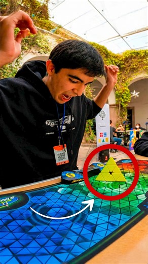 Joven mexicano rompe el récord nacional armando el pyraminx 😱 #rubik #rubikscube #habilidades #talento #parati | DannyRubik