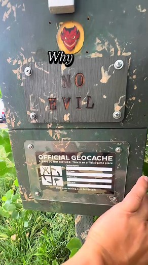 What re you waiting for? Download the Geocaching app and see if any caches are hidden in your area! #Hullsome #CacheMeIfYouCan #Geocache | Linda Hawkyard