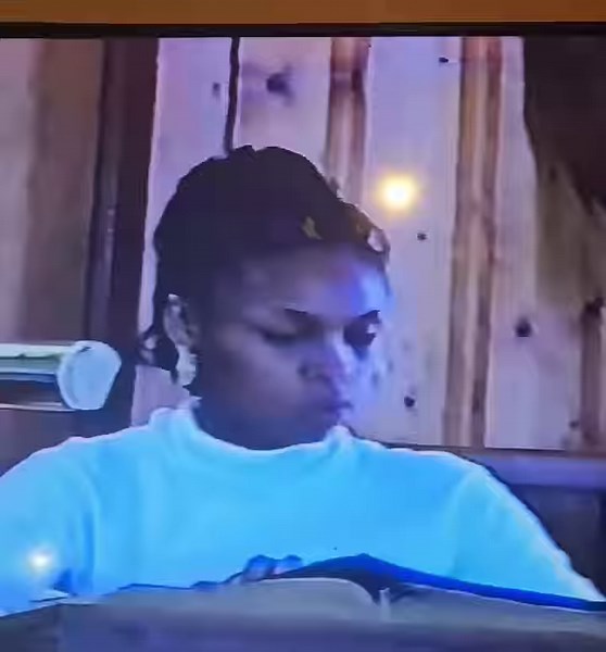 Oh my goodness🩷🩷🩷 Me and Lakeisha Griffin when we were kids in church!!! Bayyybeeee we stayed active in church!!! Our parents and grandparents didn’t play about church!!! I thank God for all the guidance as a child bc I didn’t go toooo far astray before God brought me back 🙏🏽🙏🏽🙌🏽 Thanks sister Brenda Kennedy Murphy 🥰🥰🥰 | Meyon Evelyn