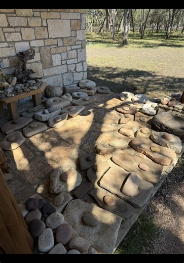 A seriously impressive Native American metate collection! Wow 😍 #nativeamerican #collection #metate #artifacts #awesomeness