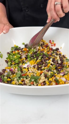 Corn and Black Bean Salsa | Robyn Q