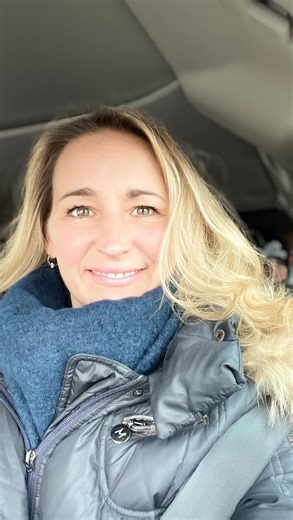 Margit Bihlmaier on Instagram: "Von 8 auf 5 reduziert. Texter? Weg. „Kl ist grundlegend deflationär“, sagte Miller. Die Wendung: Luxusimmobilien in San Francisco und New York werden explodieren. Kl konzentriert Vermögen an der Spitze. Ingenieure kaufen Penthäuser. Arbeiter können sich keine Miete mehr leisten. Das ist keine Erholung, es ist eine Vermögensumverteilung mit Tech-Logo. Was meinst du zu diesem Gedanken? #selbstbestimmt #mamamitmission #mindset #finanziellefreiheit"