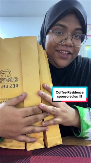First time using GaadiyaApp. Had a super easy time delivering our sponsored subs from Coffee Residence 😭💕