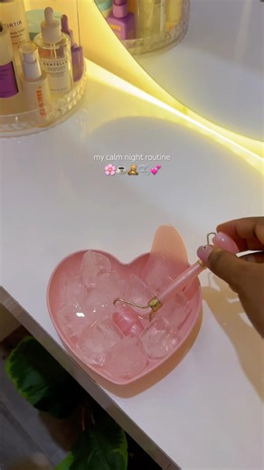 A calm night routine to unwind 🧸☕️ #nightroutine #cozyvlog #selfcare #skincare #slowliving